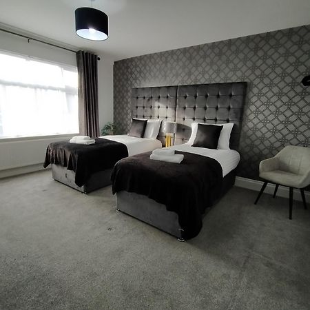 Villa Sirius House - Sleeps 7, Driveway, Garden à Crewe Extérieur photo